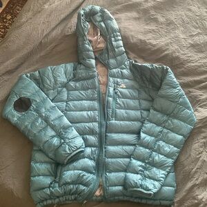 Women’s Medium Eastern Mountain Sports puffer jacket
